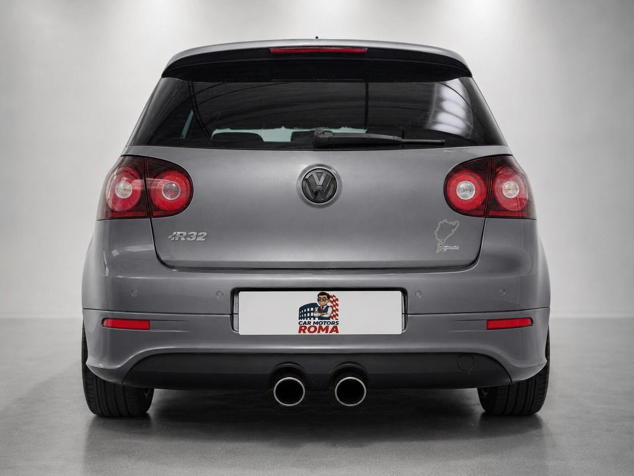 Volkswagen Golf 3.2 VR6 4mot. 5p. DSG R32