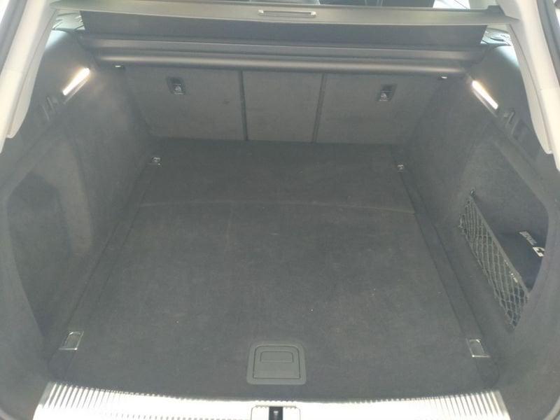 Audi A4 Avant 40 TDI quattro S tronic S line edition