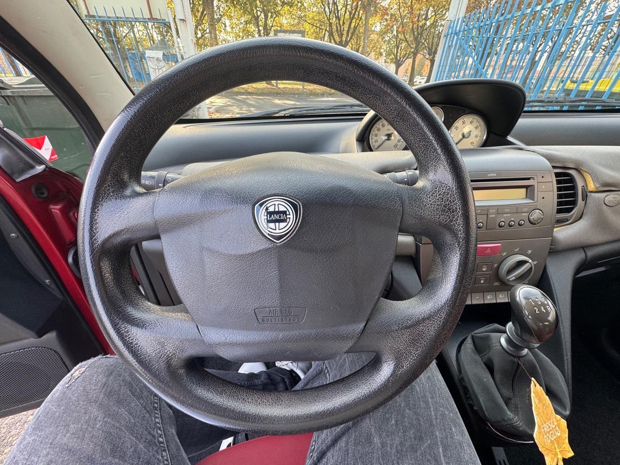 Lancia Ypsilon 1.2 Argento