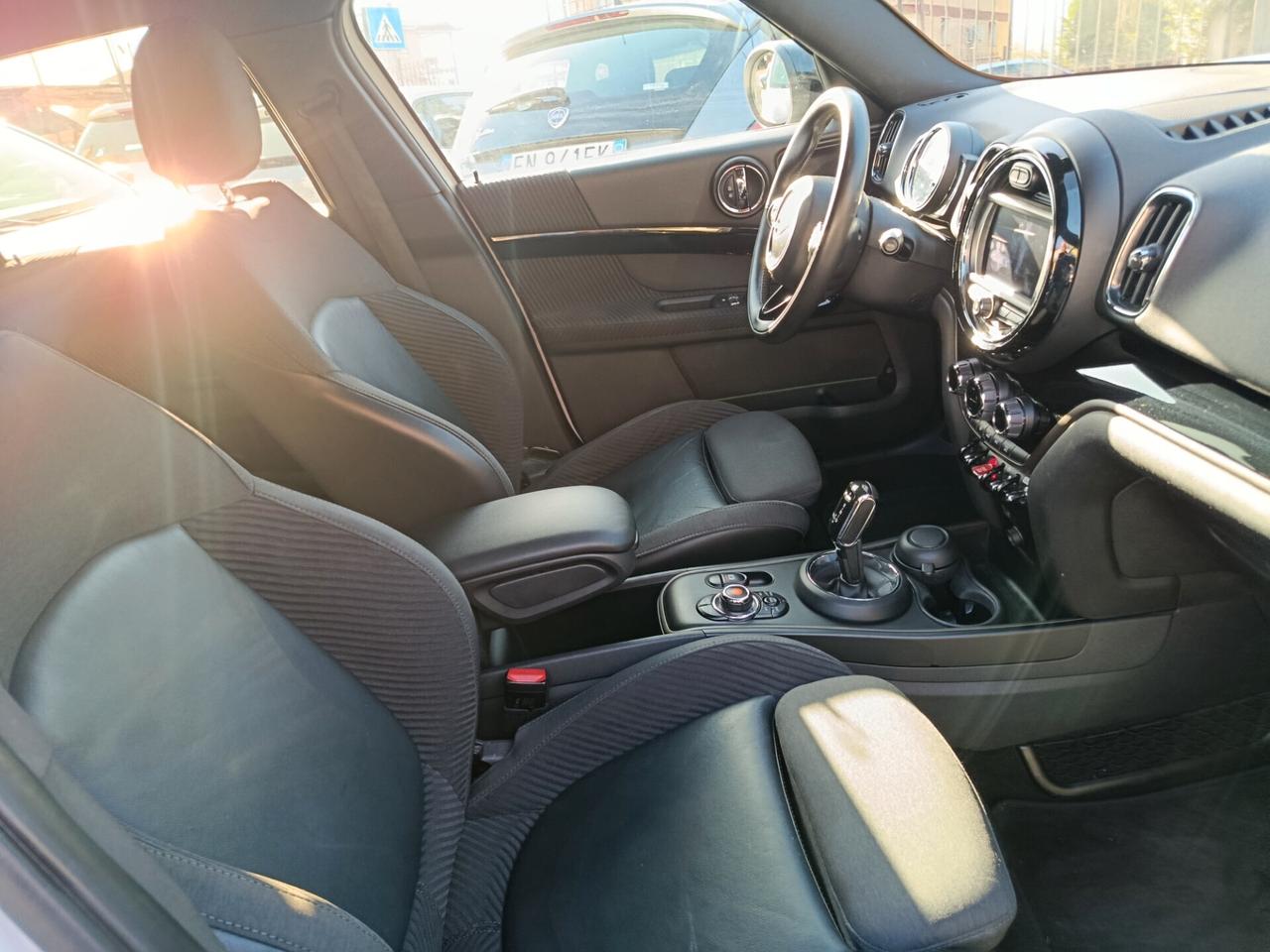 Mini Cooper D Countryman 2.0 Hype ALL4