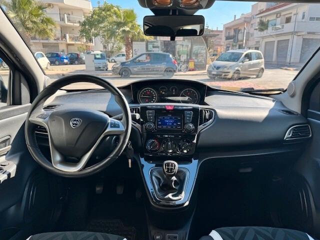 Lancia Ypsilon 1.3 MJT 16V 95 CV 5 porte S&S Gold
