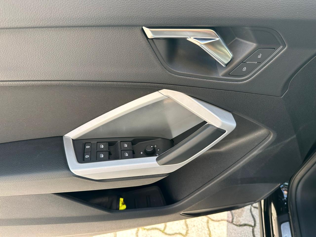 Audi Q3 SPB 40 TDI quattro S tronic Identity Black