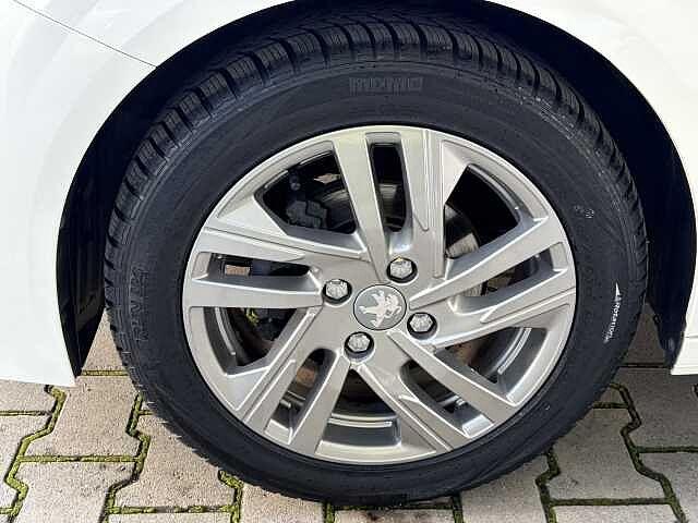 Peugeot 208 1.2 PureTech 75 CV Active