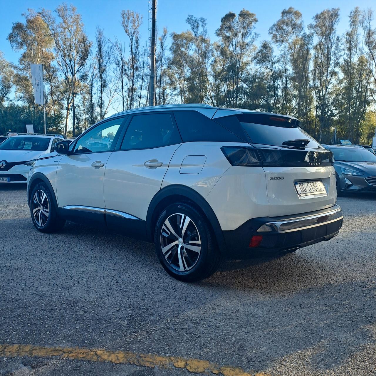 Peugeot 3008 1.6 Plug-In Hybrid 225Cv Eat8 Allure