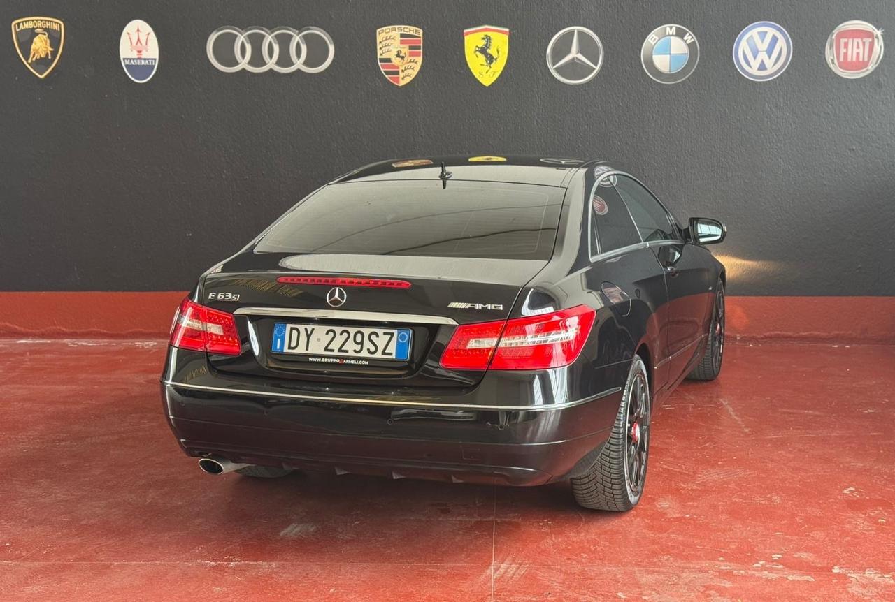 Mercedes-benz E 250 CDI Coupé BlueEFFICIENCY Avantgarde