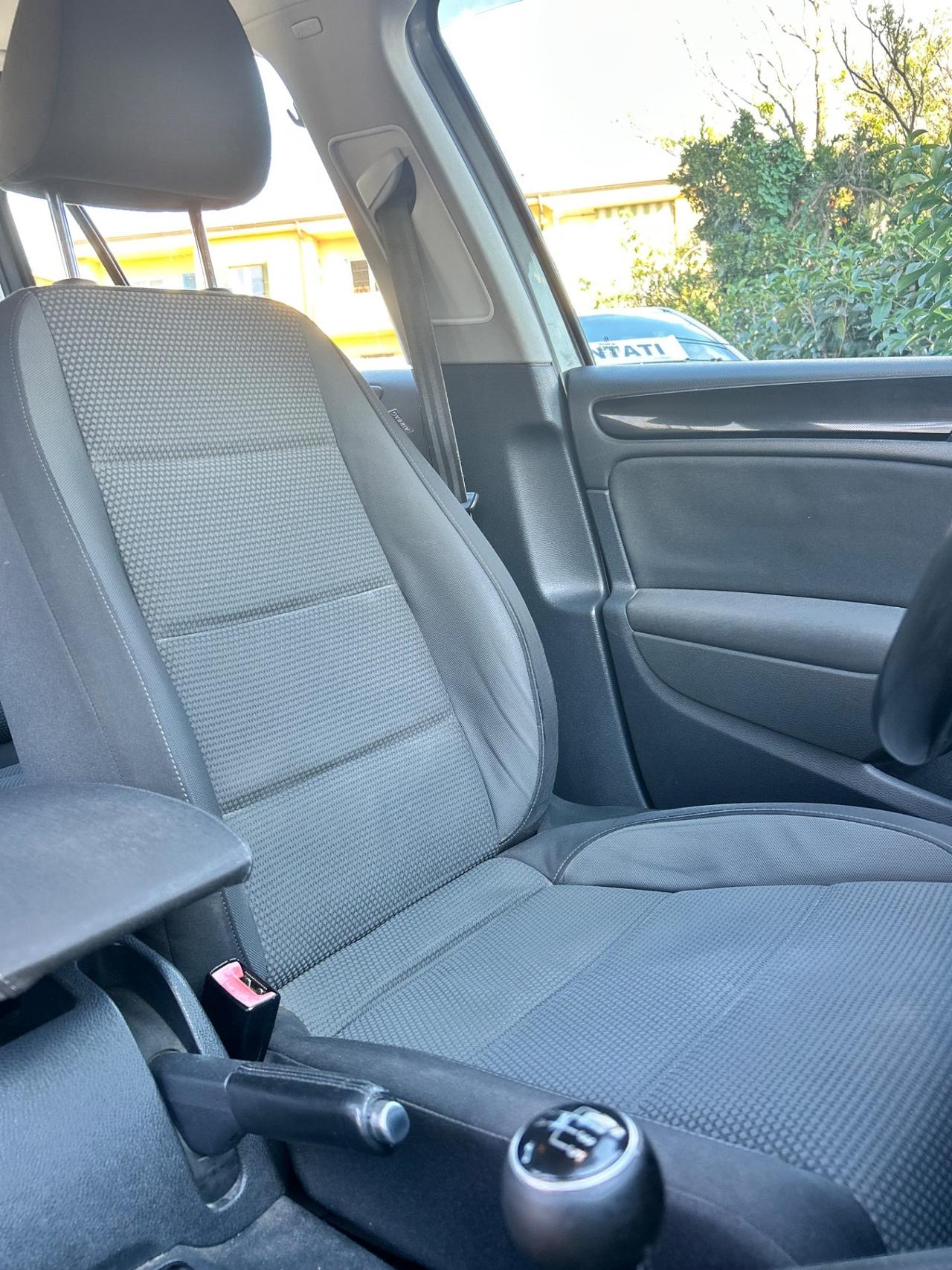 Volkswagen Golf 1.6 TDI 5p. Trendline BlueMotion Technology