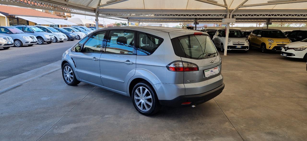 Ford S-Max 1.8 TDCi 125CV Titanium