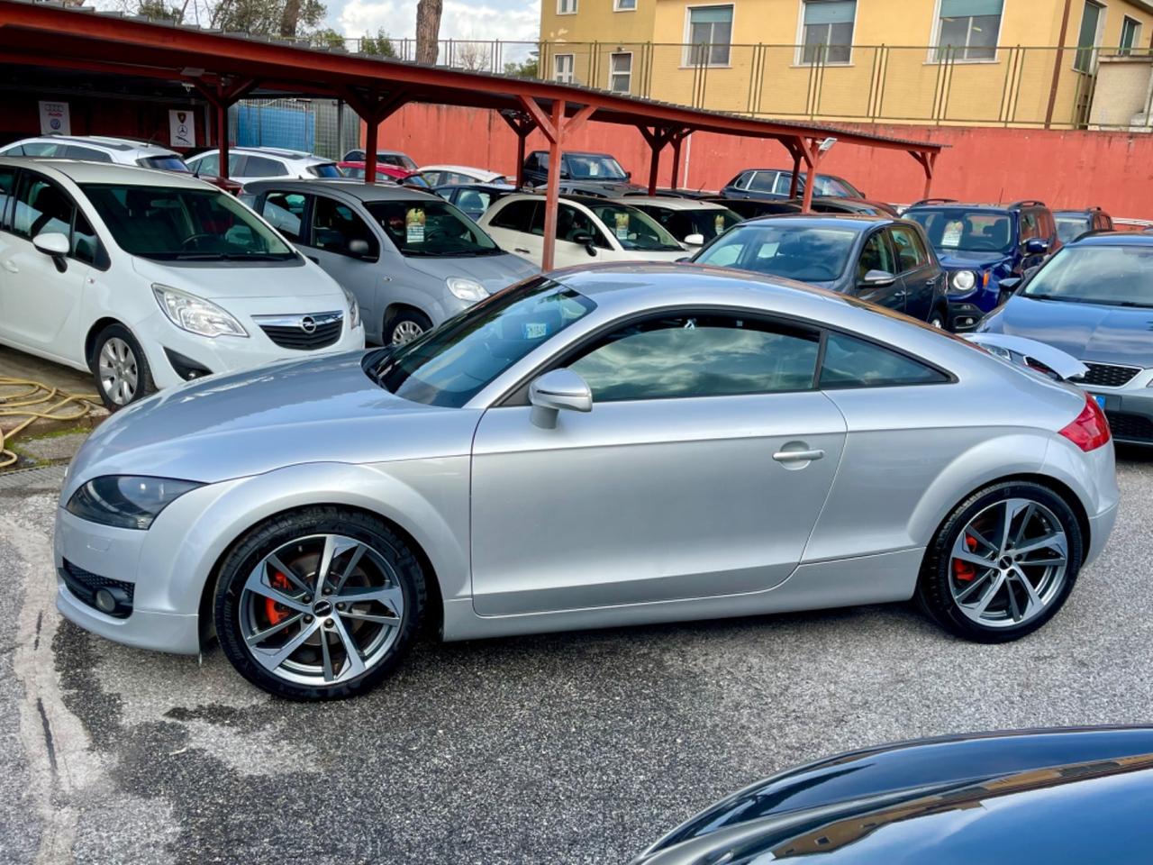 Audi TT Coupé 2.0 200 cv /rate/permute/garanzia