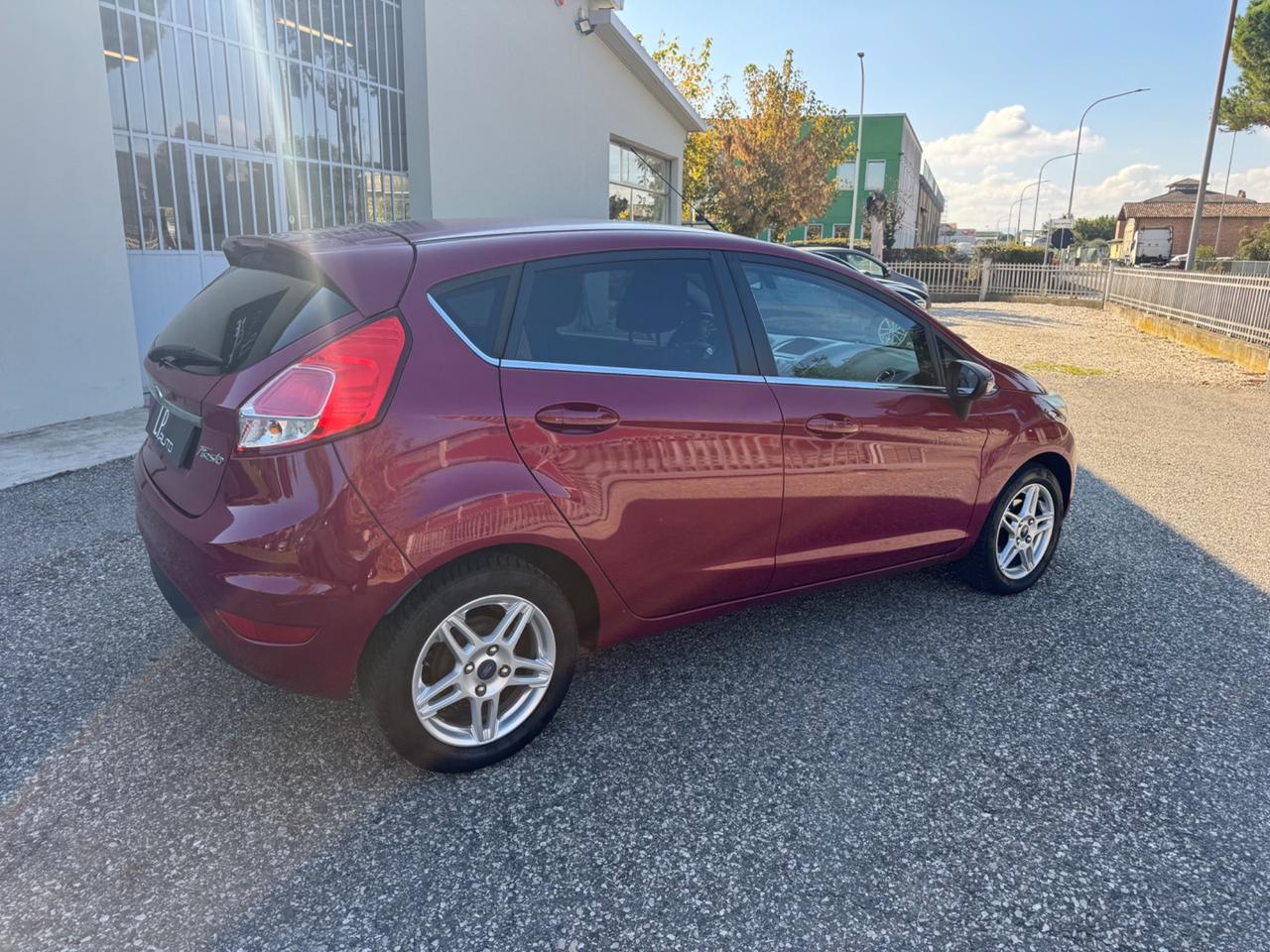 Ford Fiesta 1.4 5p. Bz.- GPL Titanium