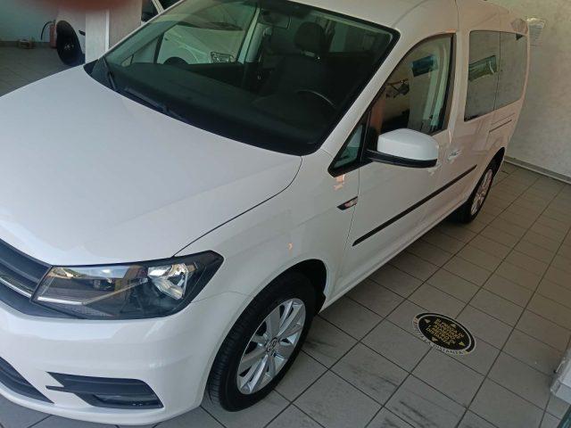 VOLKSWAGEN Caddy 2.0 TDI 102 CV Trendline Maxi 7 posti