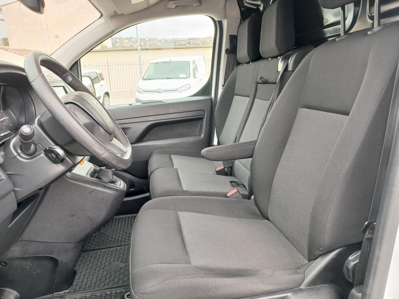 PEUGEOT EXPERT BHDi 120 PL-TN 2023