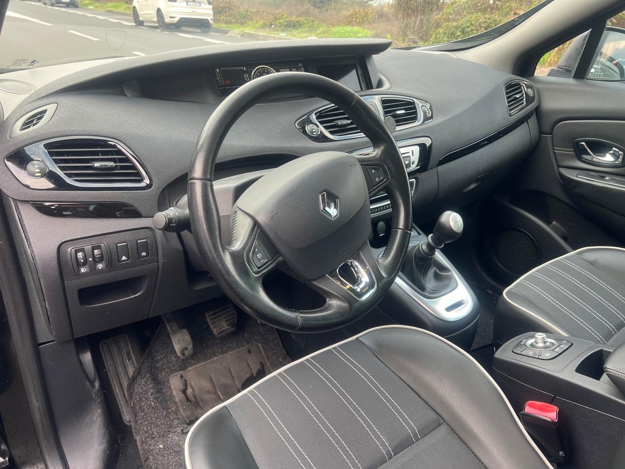 Renault Scenic Scénic 1.2 TCe 115CV Start&Stop Bose