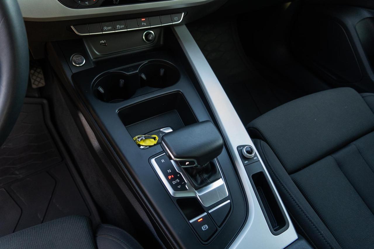 Audi A4 Avant 35 TDI Hybrid 163CV S Tronic MHEV - 2024