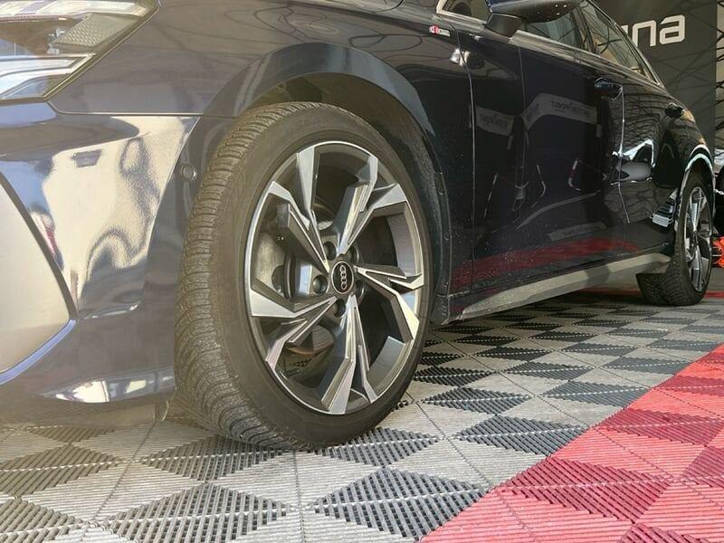 Audi A3 Sportback 30 TDI S tronic S line Edition