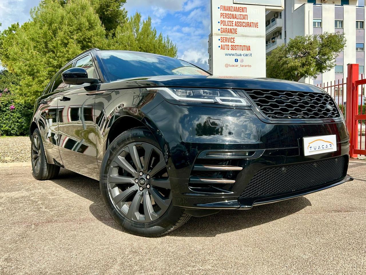 Land Rover Range Rover Velar D 240 R-Dynamic HSE