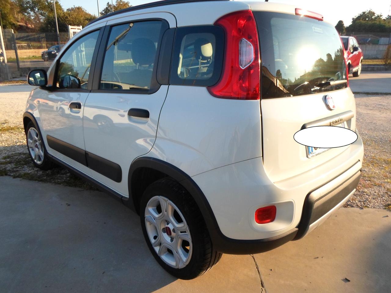 Fiat Panda 1.0 FireFly S&S Hybrid Red