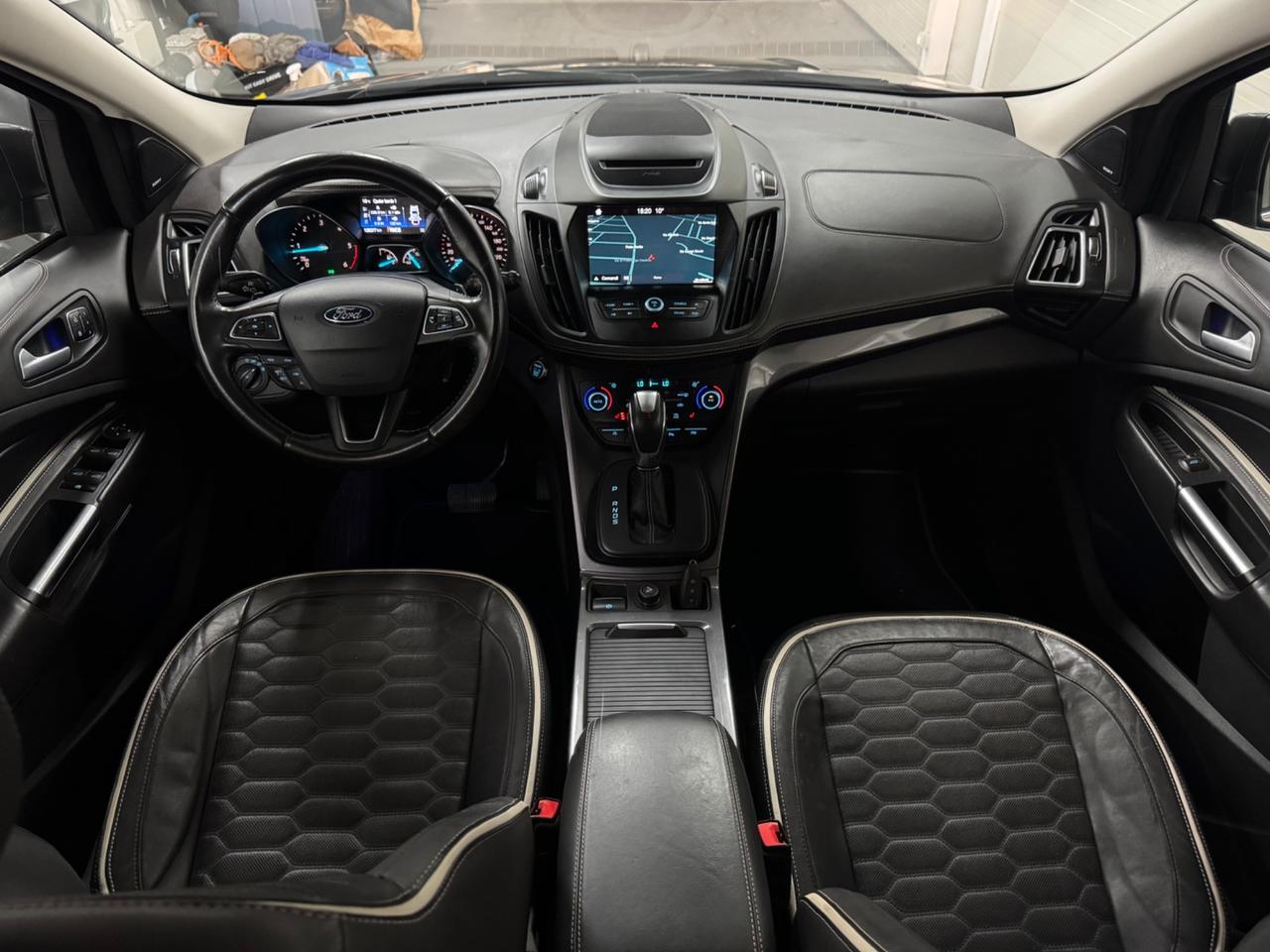 Ford Kuga 2.0 TDCI 180 CV 4WD Powershift Vignale