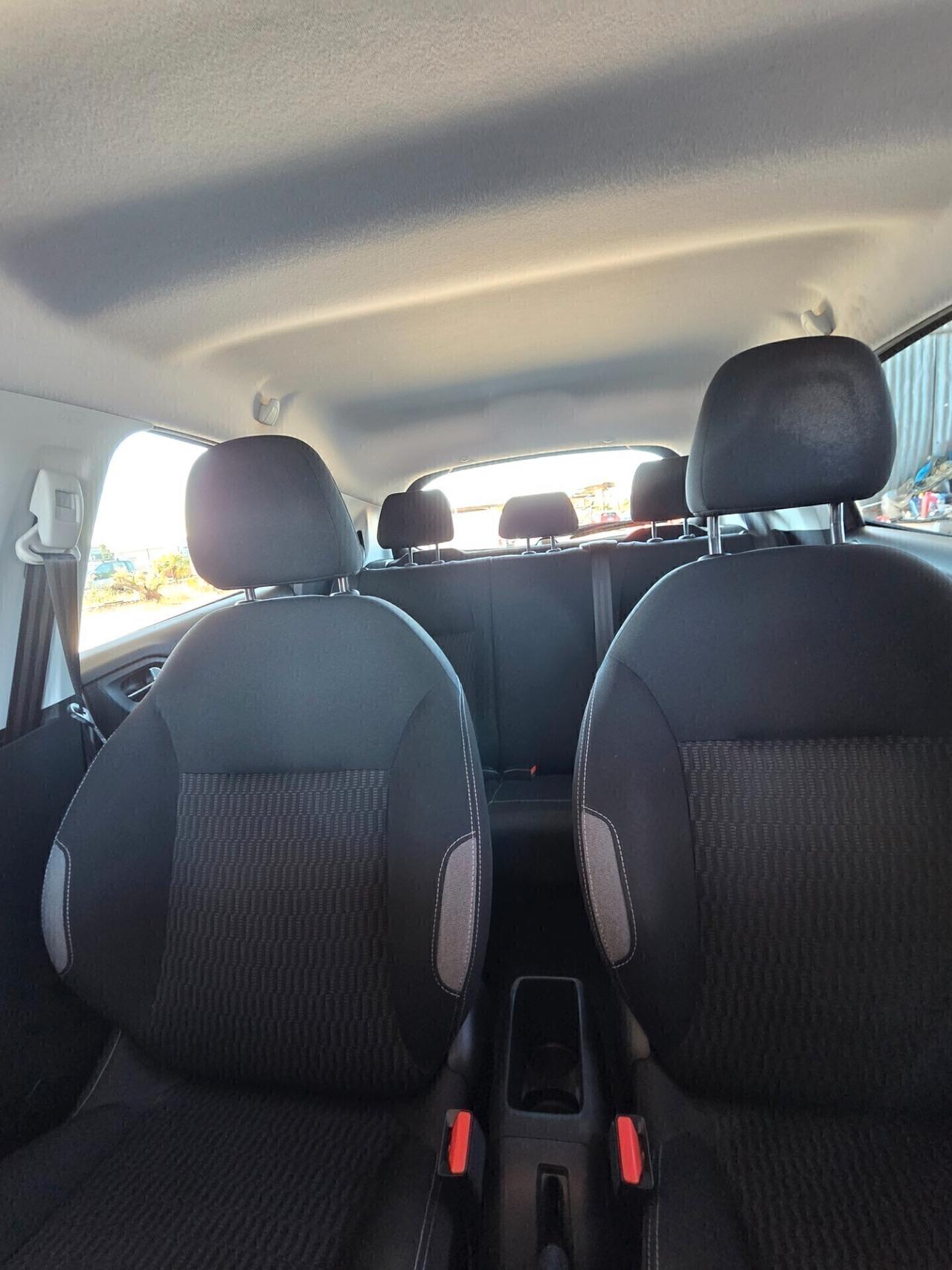 Peugeot 208 1.4 diesel 2016 FINANZIABILE