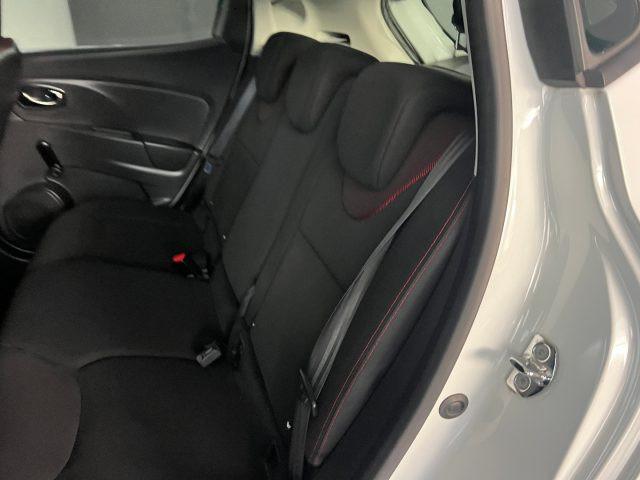 RENAULT Clio 1.2 75CV 5 porte Costume National