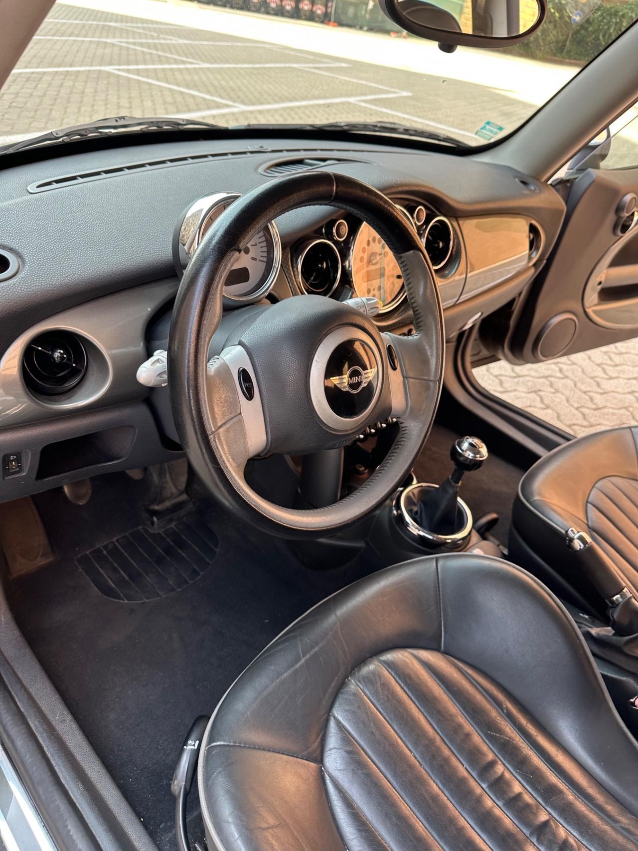 Mini 1.6 16V One Park Lane