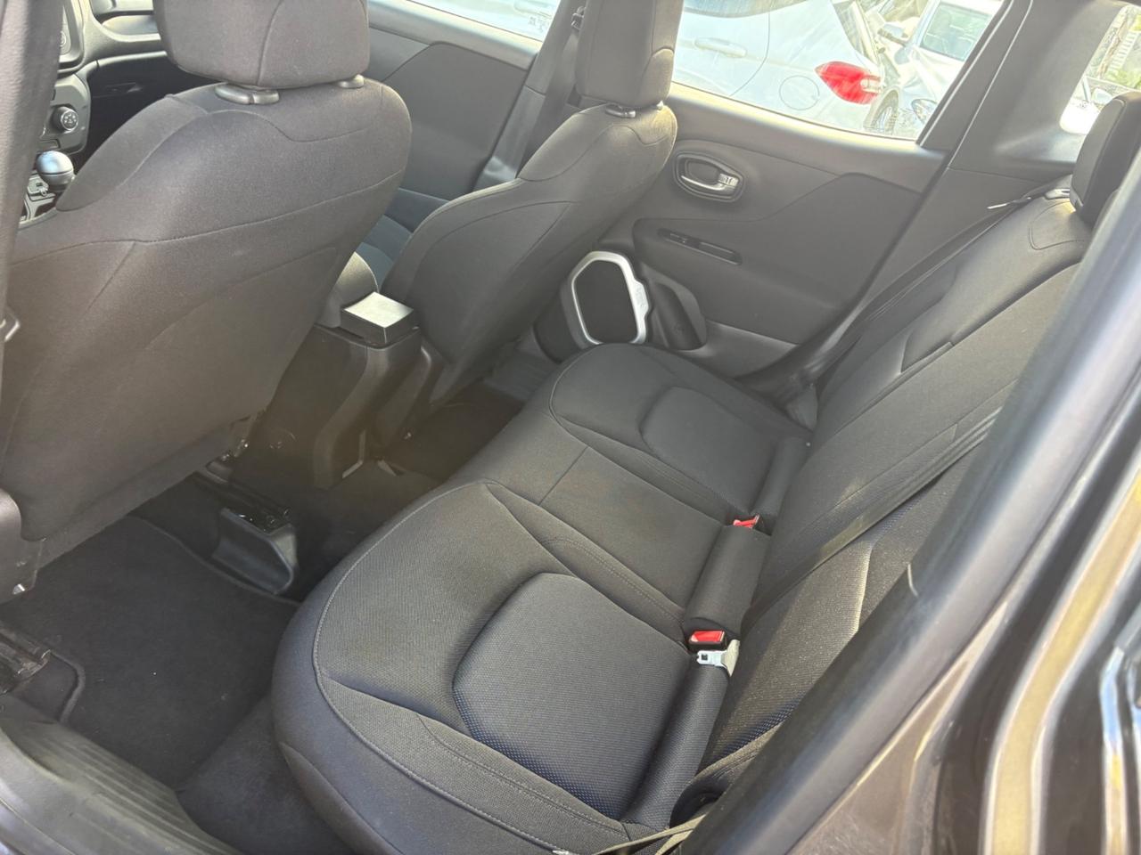 Jeep Renegade 1.6 Mjt Sport