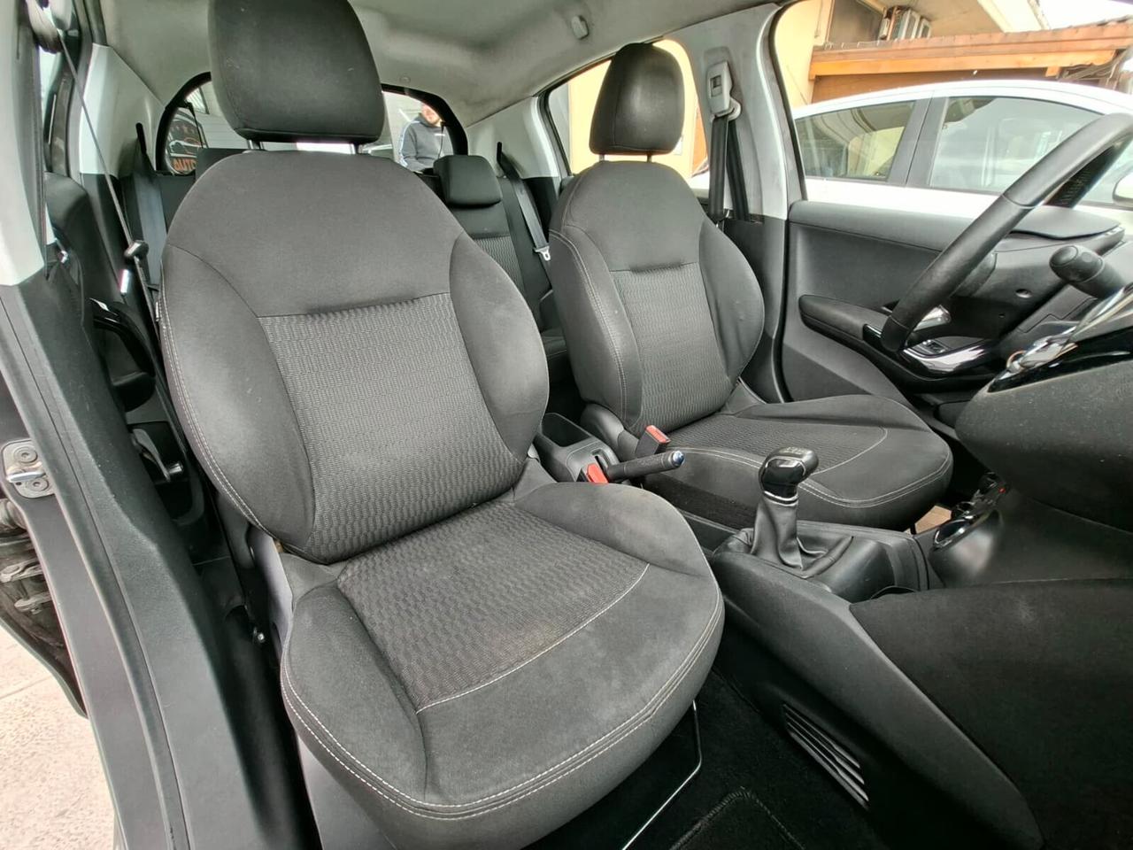 Peugeot 208 1.2 PureTech 82cv GPL Active 2018