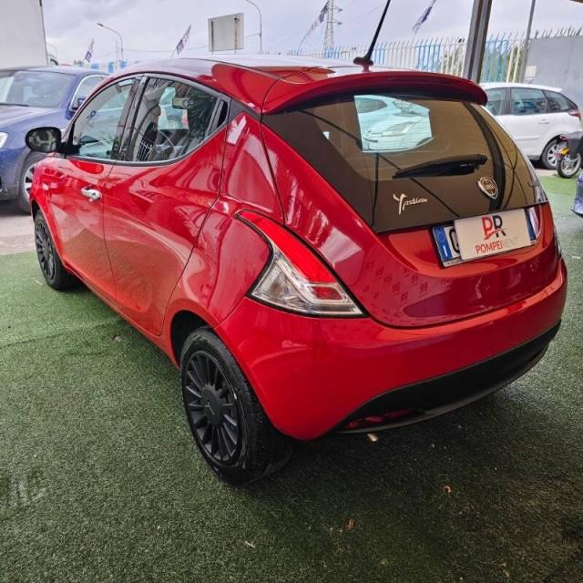 Lancia Ypsilon III 1.0 firefly hybrid Gold s&s 70cv