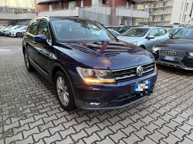 VOLKSWAGEN Tiguan 2.0 TDI SCR DSG 4MOTION Sport BMT