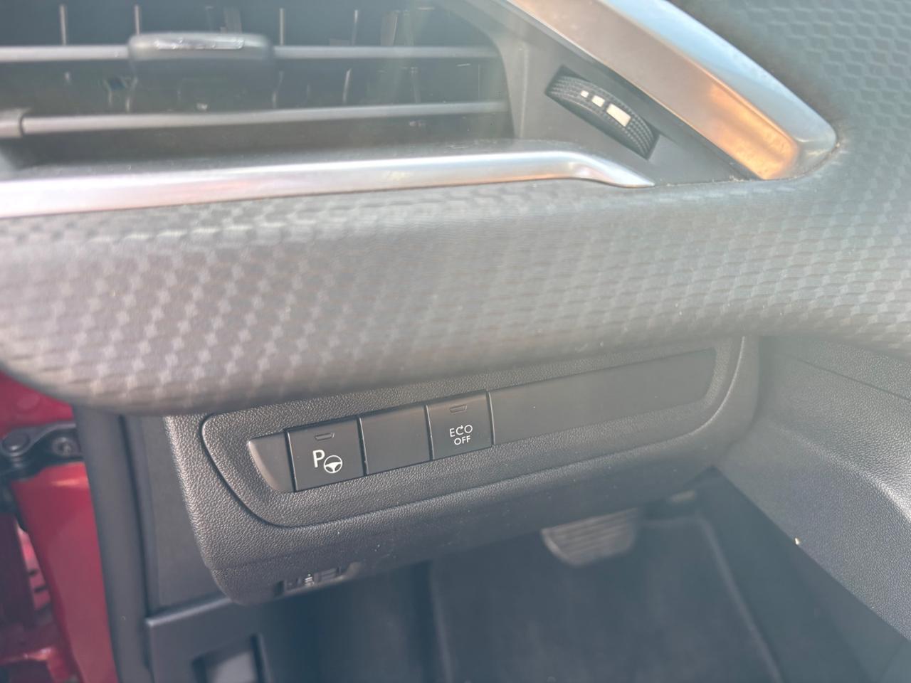 Peugeot 2008 BlueHDi 120 S&S Allure - AUTOMATICA