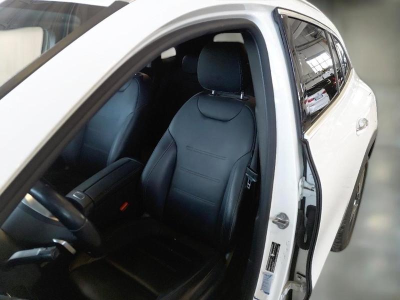 MERCEDES-BENZ GLA 220 D AUTOMATIC 4MATIC PREMIUM CROSSOVER