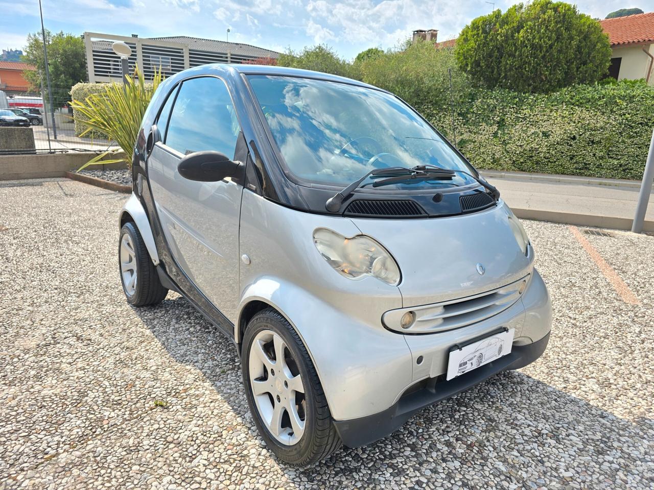 Smart ForTwo 700 pulse (45 kW) ok Neopatentati F1