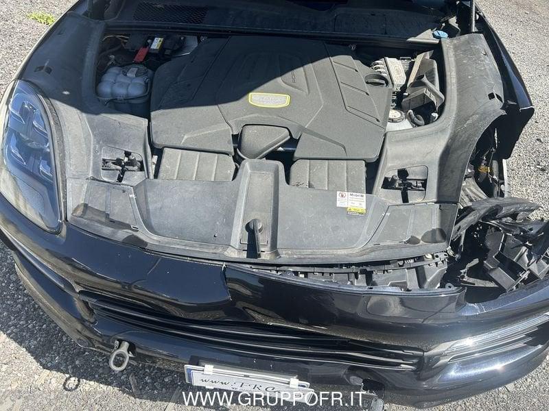 Porsche Cayenne 3.0 V6 E-Hybrid INCIDENTATO - PREZZO PIU' IVA
