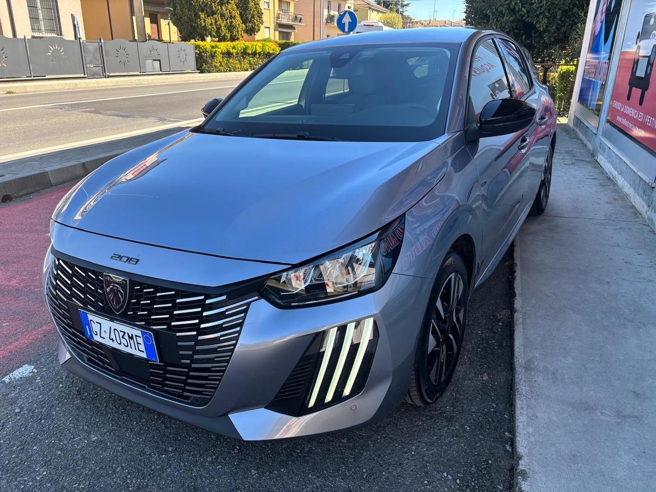 Peugeot 208 PureTech 100 Stop&Start 5 porte Allure