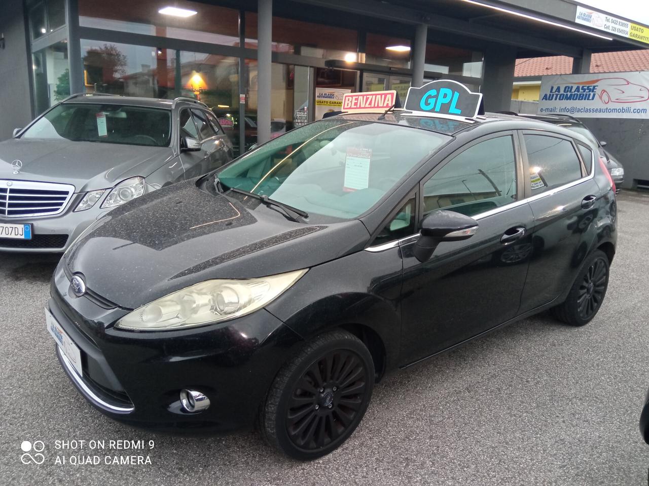 Ford Fiesta 1.4 5 porte Bz.- GPL Titanium CV 96