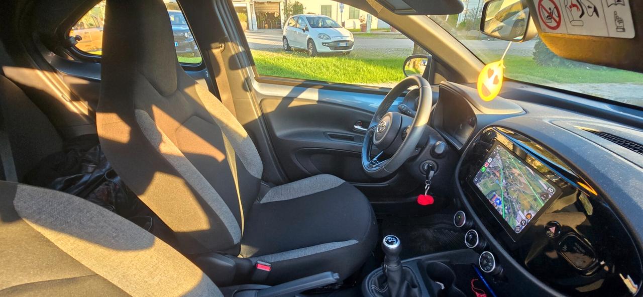 Toyota Aygo X 1.0 VVT-i 72 CV 5 porte Lounge