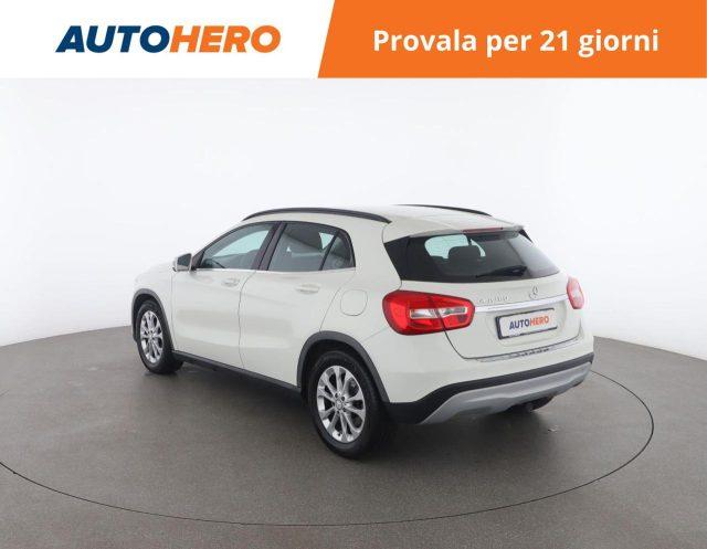 MERCEDES-BENZ GLA 180 Executive