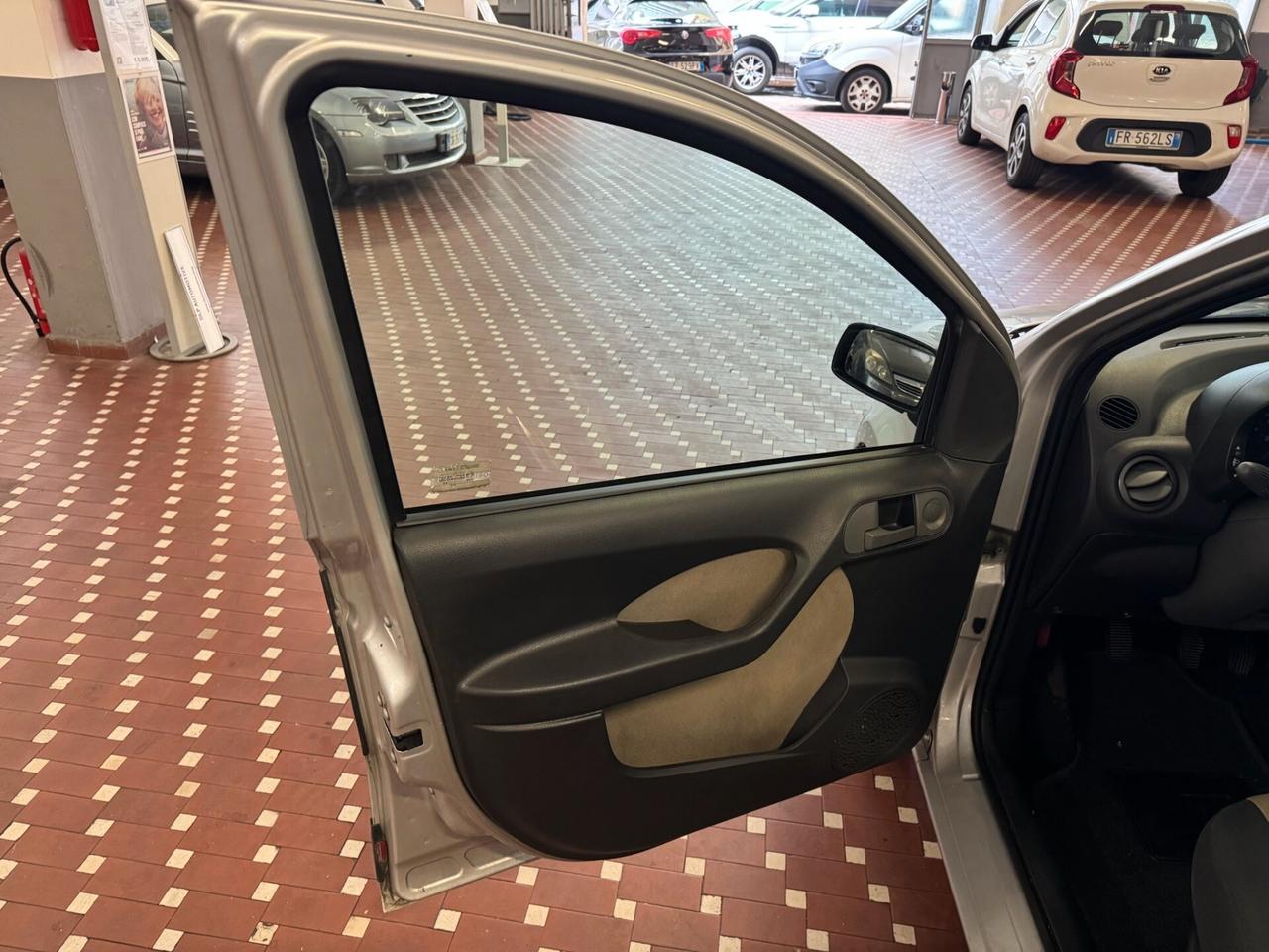 Fiat Panda 1.2 Alessi - IDEALE PER NEOPATENTATI