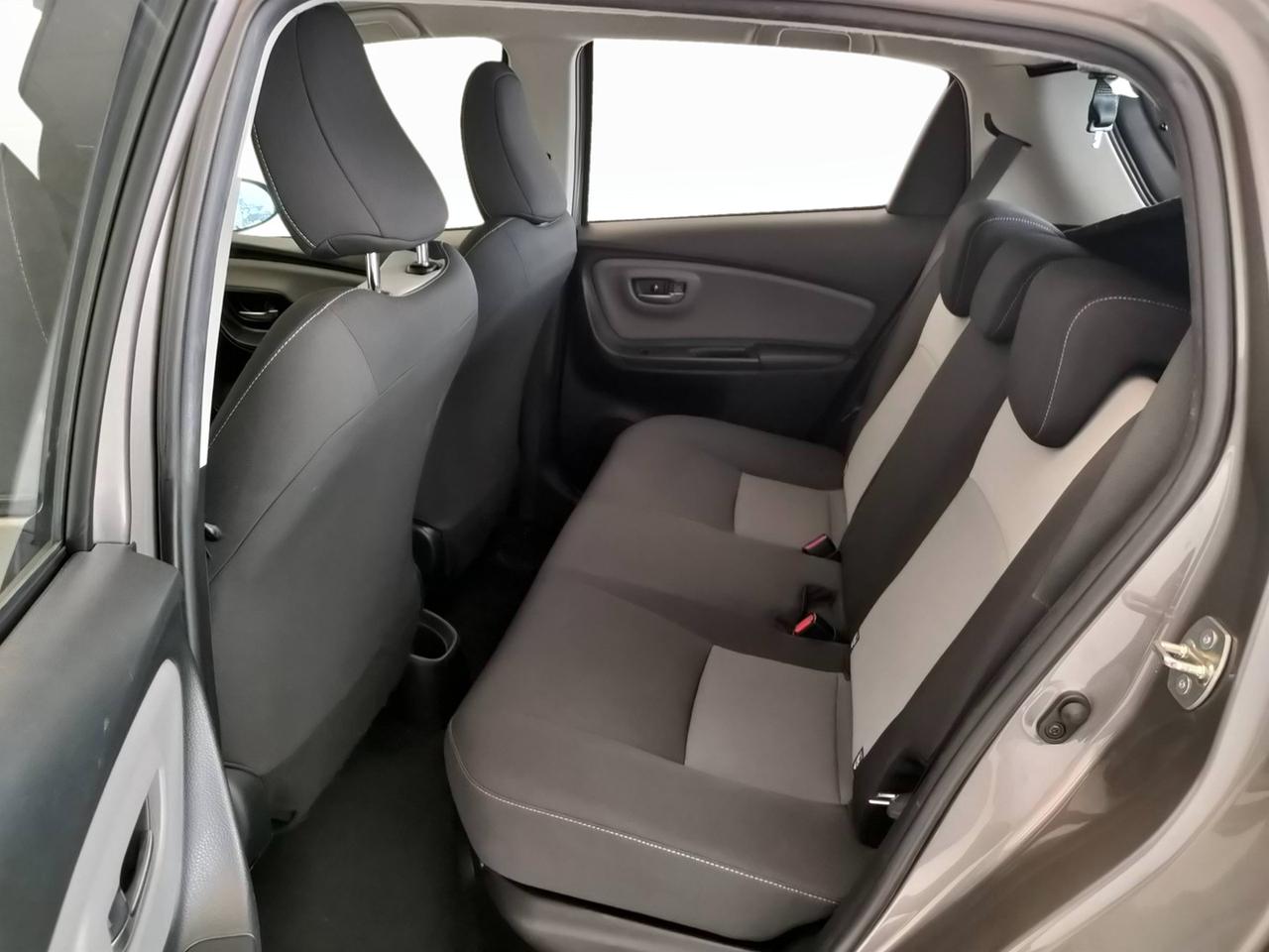 TOYOTA Yaris III 2017 - Yaris 5p 1.5h Active