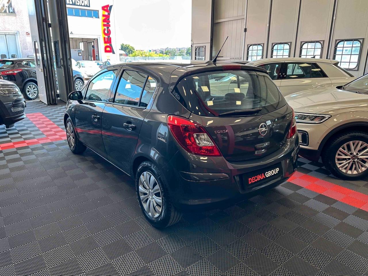 Opel Corsa 1.2 85CV 5 porte GPL-TECH Edition