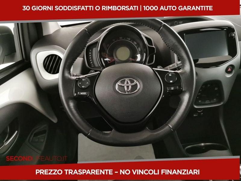 Toyota Aygo 5p 1.0 x-play my15