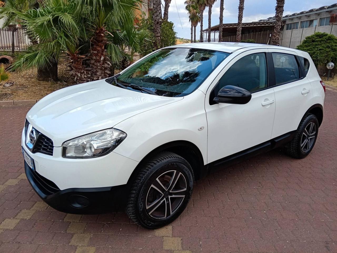 Nissan Qashqai 1.5 dCi DPF Tekna
