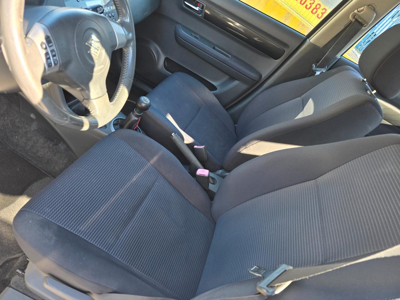 Suzuki Swift 1.3 4x4 5p. GL