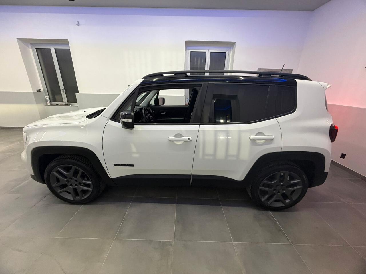 Jeep Renegade 1.6 Mjt 130 CV S