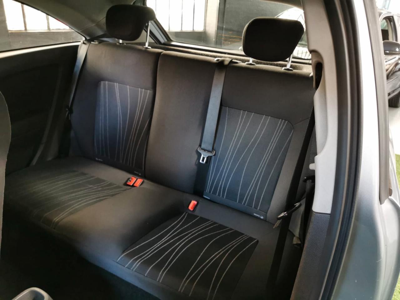 Opel Corsa 1.2 Sport NEOPATENTATI GARANZIA 12 MESI