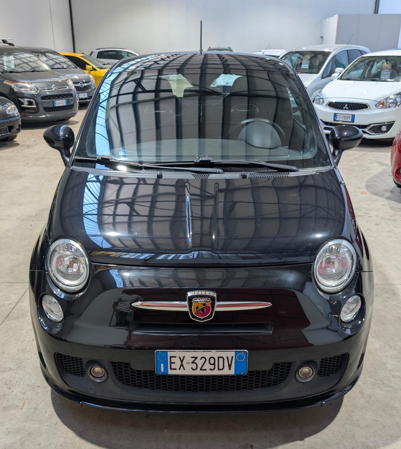 Abarth 500 1.4 Turbo T-Jet Custom