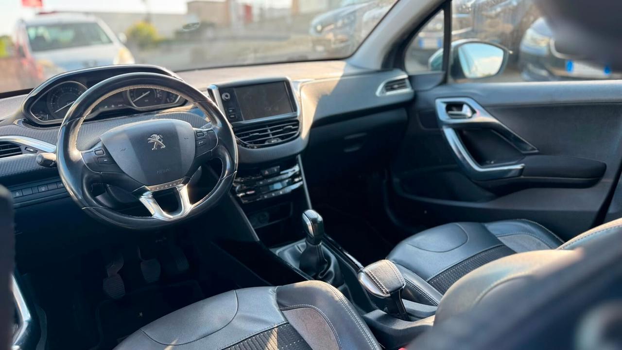 Peugeot 2008 1.2 BENZINA 2015 NEOP.