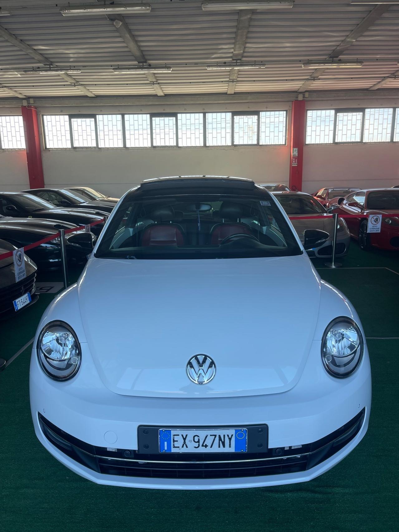 Volkswagen Maggiolino 1.6 Tdi Dsg Tetto PERMUTE RATE