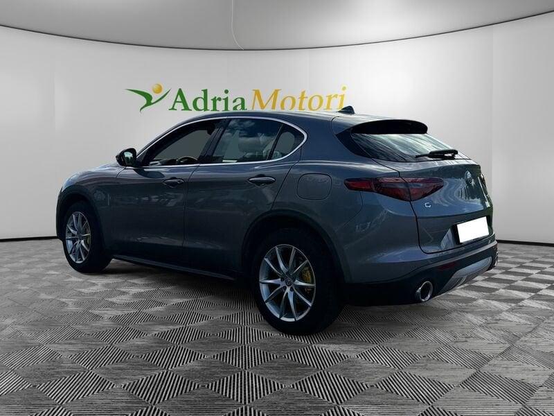 Alfa Romeo Stelvio 2.2 Turbo Diesel 210CV AT8 Q4 Super