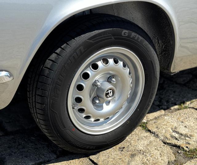 ALFA ROMEO GT 1750 Veloce Quadrifoglio ORO