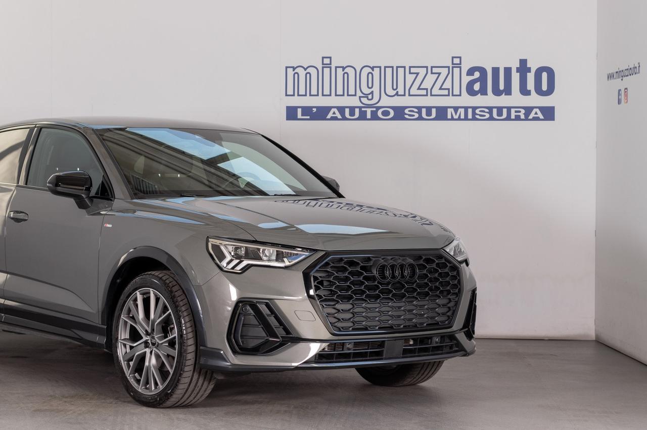 Audi Q3 Sb 35 Tdi 2.0 S-tronic S-line Black Line 150 Cv